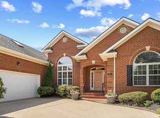 245 Carriage Chase Cir, Warrenton, VA 20186