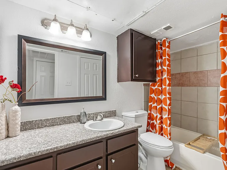 Valle Vista — Photo 25