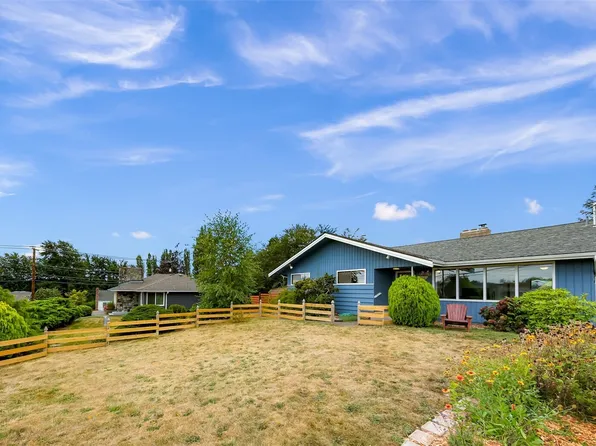 5829 Vista Drive, Ferndale, WA 98248