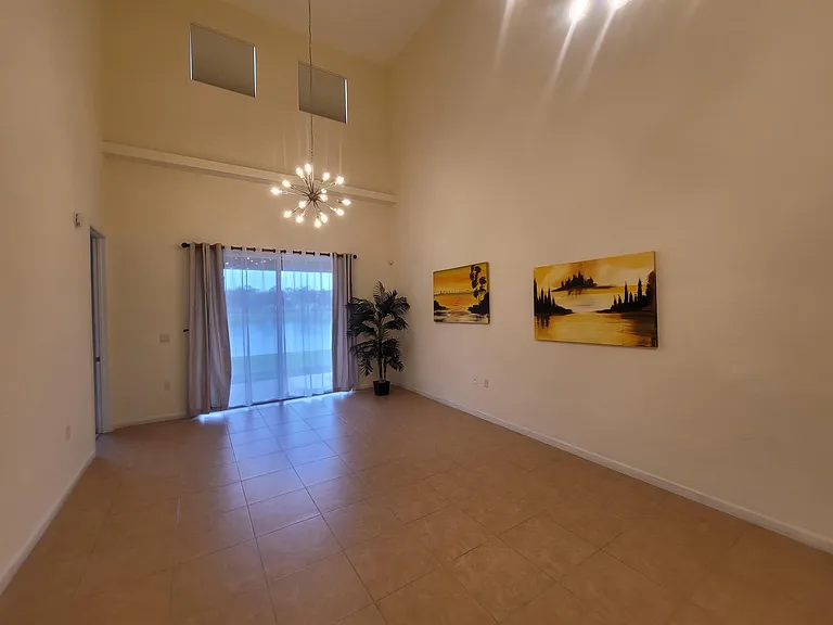 2582 Langrove Ln SW — Photo 8