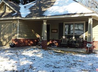 321 E 2nd St, Skiatook, OK 74070