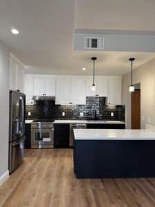 200 Sheridan Ave APT 306, Palo Alto, CA, 94306