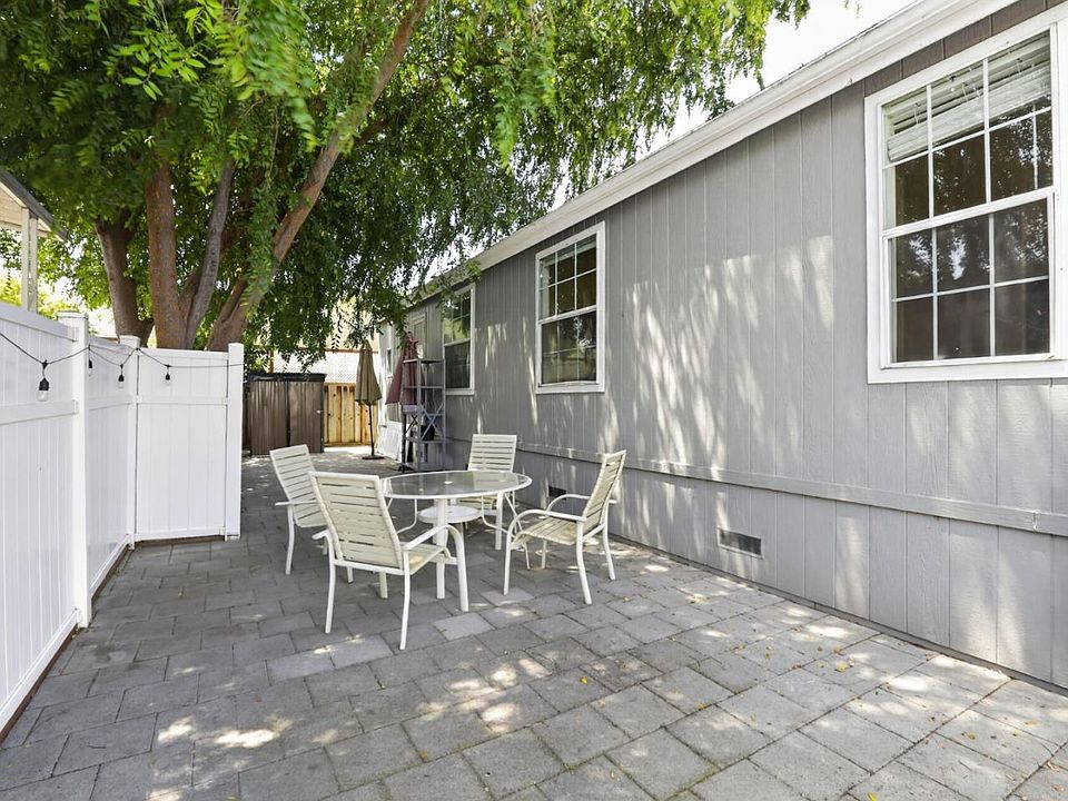 1st image of 506 Hermitage Pl #506