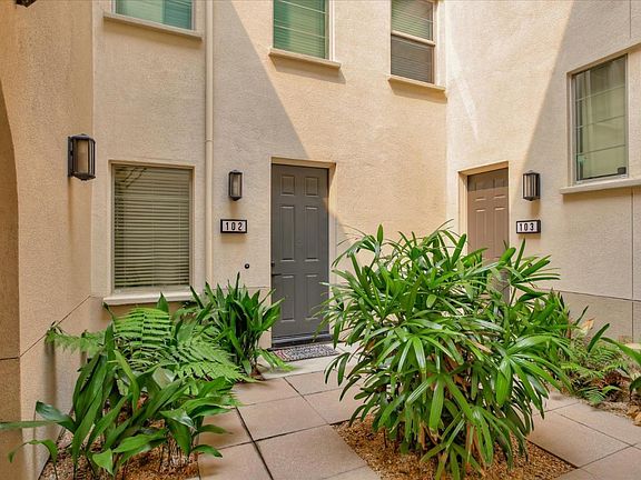 3rd image of 1052 Bigleaf Pl Unit 102