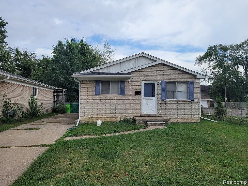 24256 Fern Ave, Eastpointe, MI 48021 MLS 20221044076 Zillow
