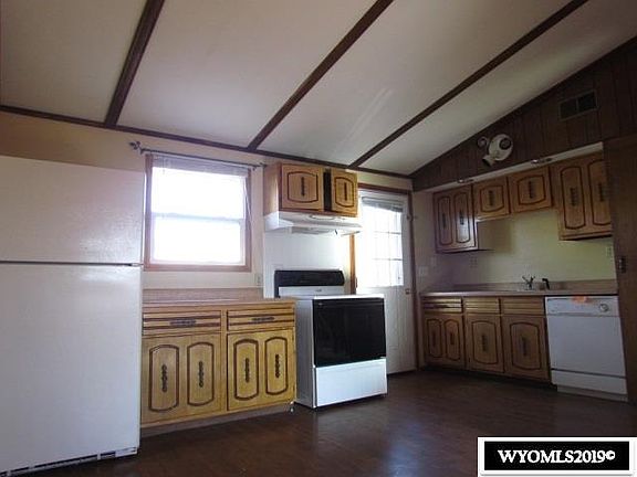 4th image of 3562B Cleveland Dr