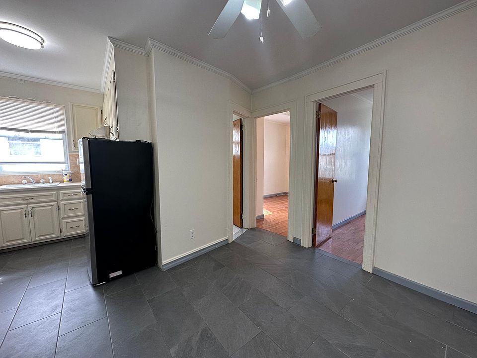 1st image of 94 Bay 11th St #2R