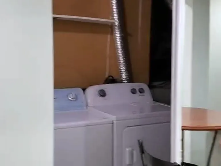 77 Maresfield Dr #BASEMENT — Photo 16