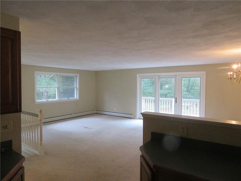 429 Davisville Rd, North Kingstown, RI 02852 Zillow