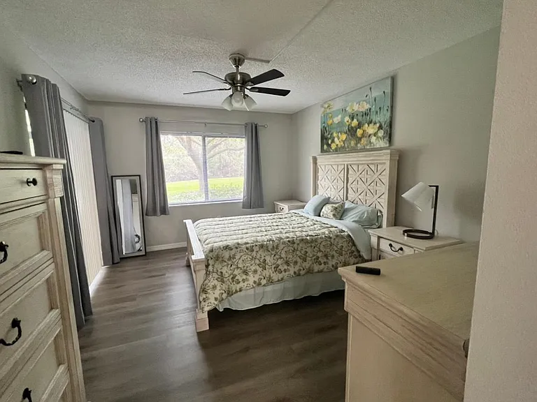 7789 Eagle Creek Dr #7789 — Photo 15