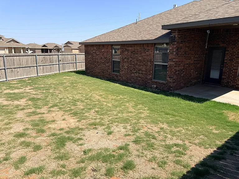 6500 Ranch Ave — Photo 31