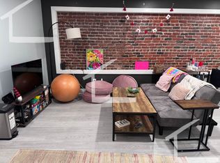 7 University Rd #A4, Brookline, MA 02445