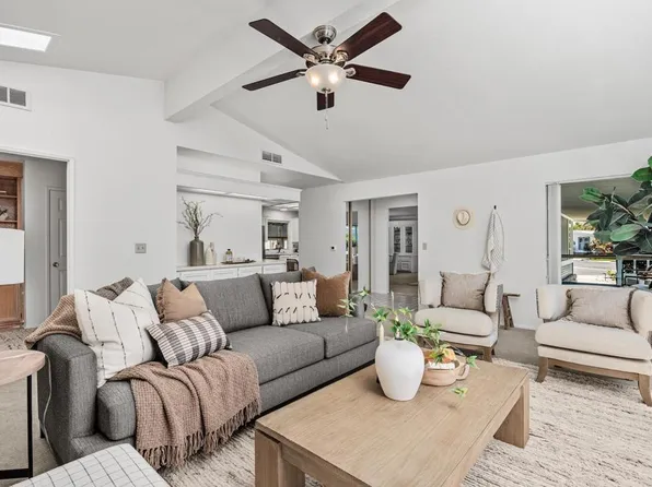 5128 Don Rodolfo Dr, Carlsbad, CA 92010