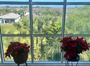 3910 Crystal Lake Dr APT 401, Pompano Beach, FL 33064