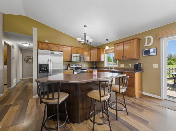 315 Hazeltine Ave NE, Owatonna, MN 55060