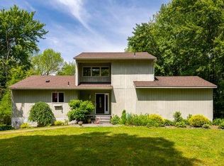 226 Rombout Rd, Pleasant Valley, NY 12569