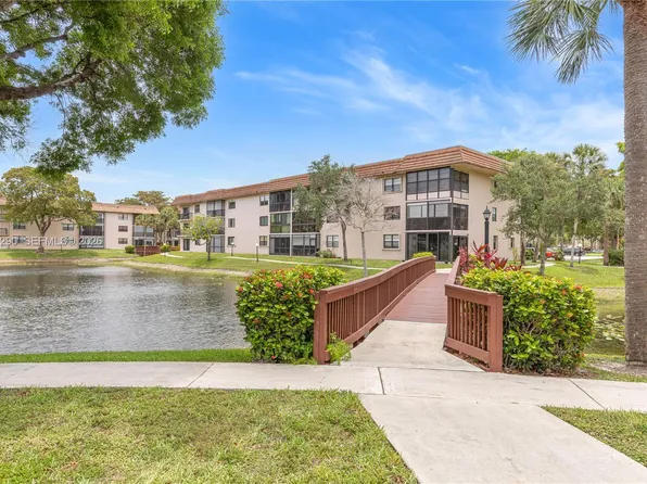 4950 E Sabal Palm Blvd APT 106, Tamarac, FL 33319