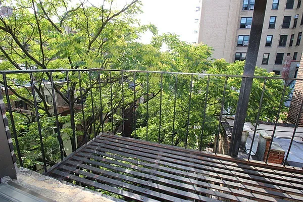 Rented by Luxor Homes & Investment Realty | media 24