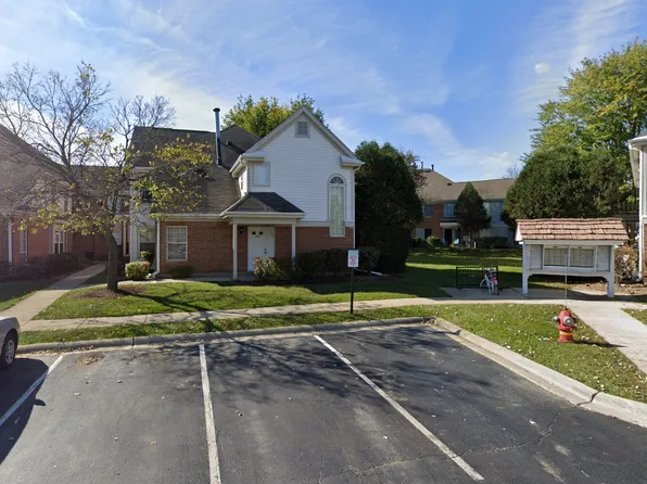 1633 Whitehall Ct, Wheeling, IL 60090