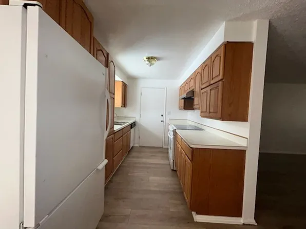291 SE 9th St, Madras, OR 97741