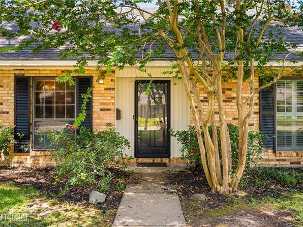 511 Sweetbriar Dr, Alexandria, LA 71303
