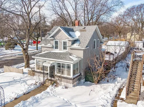 2744 30th Ave S, Minneapolis, MN 55406