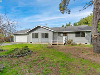 1700 Lakeshore Dr, Coos Bay, OR, 97420