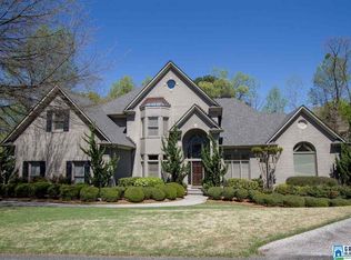 7601 Gunston Pl, Vestavia, AL 35242