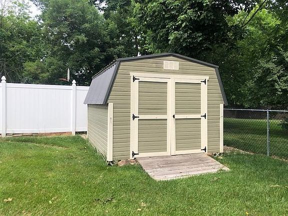 5th image of 1065 Peggy Ln