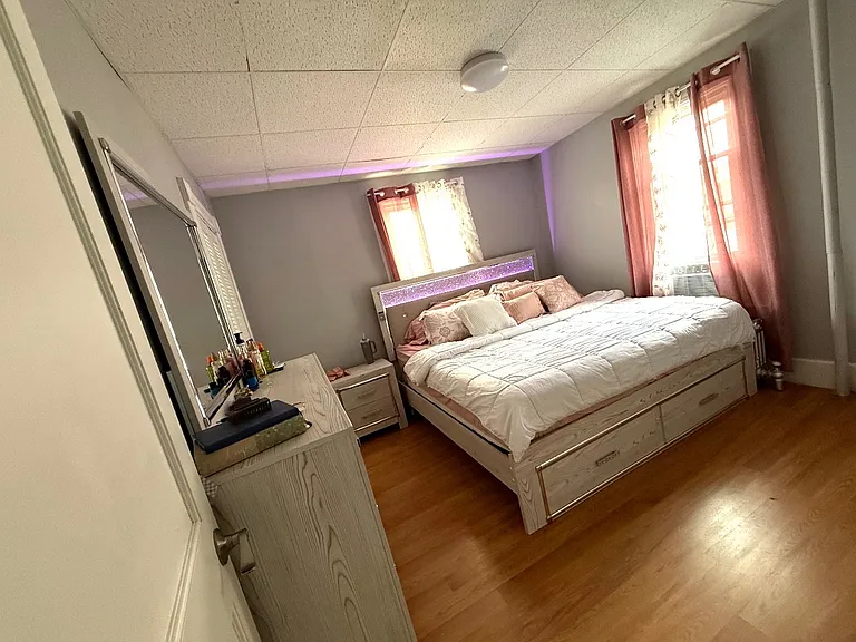 564 Springfield St #2 — Photo 7