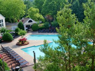 1004 Club Pkwy, Nashville, TN 37221