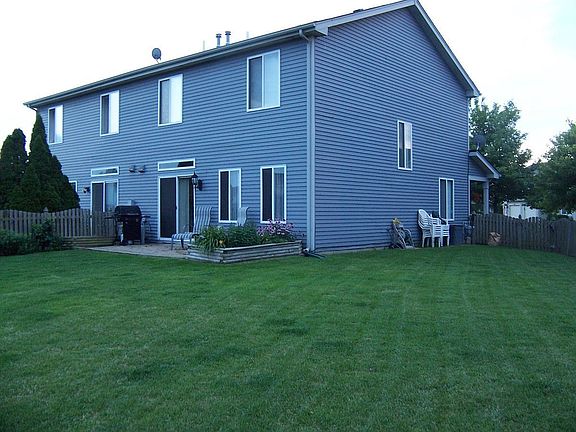 Largest Yard for a Duplex Due to Culdesac Location- pie shaped lot