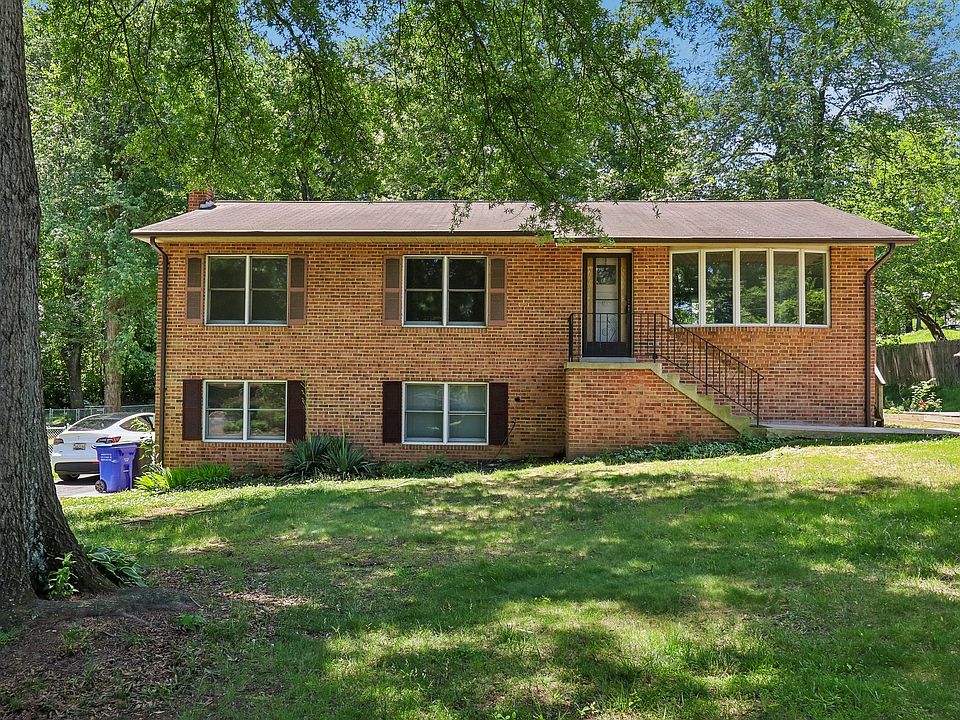 1st image of 8411 Church Ln #A