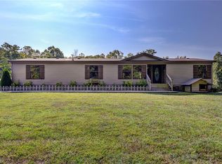 6081 Eaton Rd, Walnut Cove, NC 27052