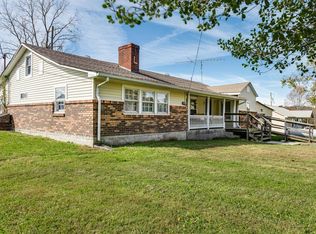 100 New Hope Rd, Hilham, TN 38568