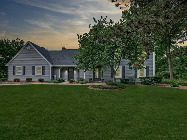 1125 W Wood St, Palatine, IL 60067