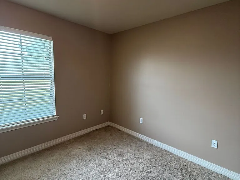 3283 Grand Lake Dr — Photo 12