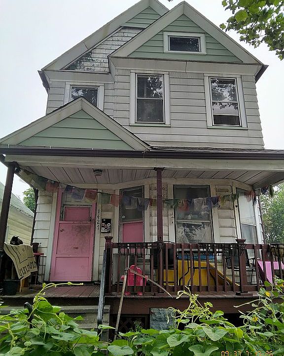 1st image of 1427 E 47th St