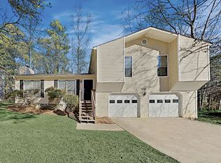 3392 Border Dr, Stone Mountain, GA 30087