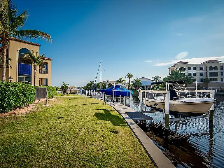 3334 Purple Martin Dr #212 — Photo 45