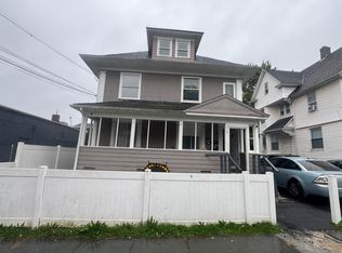 3 Pawtucket St, Hartford, CT 06114