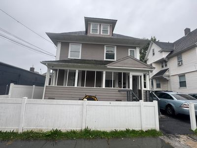 3 Pawtucket Street, Hartford, CT, 06114