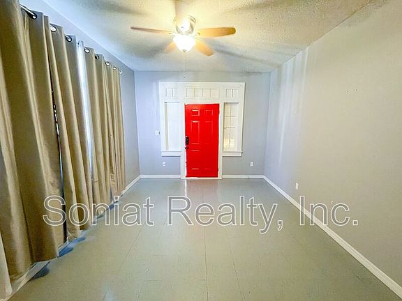 2nd image of 1728 Mandeville St