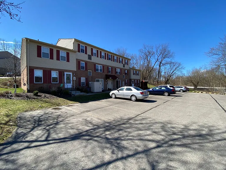 704 Bellwood Dr — Photo 10
