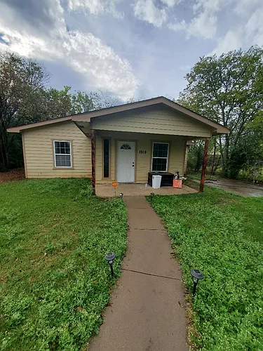 1519 N Brazos Ave Photo 1