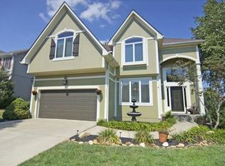 2632 SW 9th Ter, Lees Summit, MO 64081