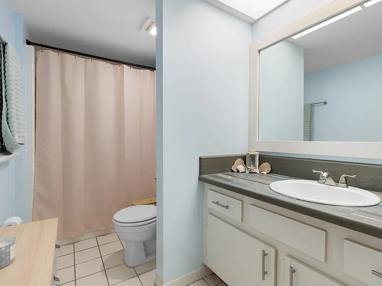 1270 SE Parkview Pl #B5 — Photo 13