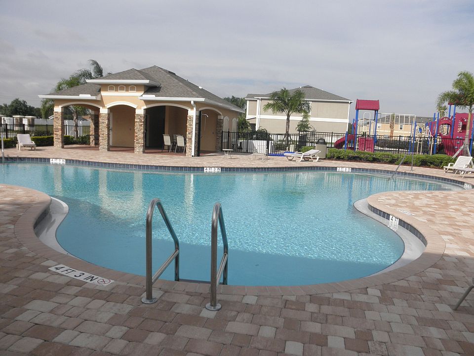 2745 Revolution St #103