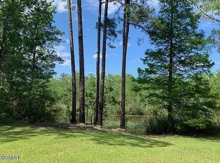 9044 Graham Rd, Moss Point, MS 39562