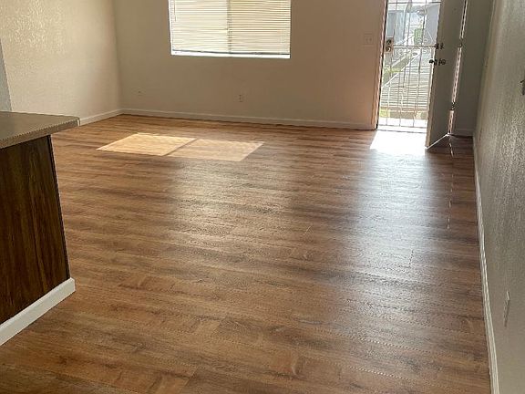 2nd image of 100 W Caldwell Ave #26